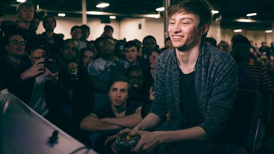 Leffen playing Smash