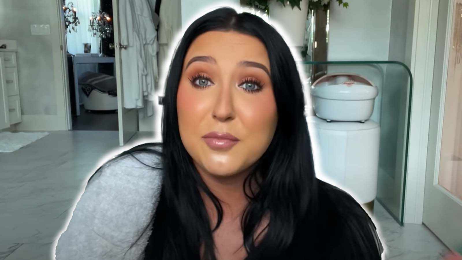 Influencer Jaclyn Hill Launches New KOZE Apparel and Accessories