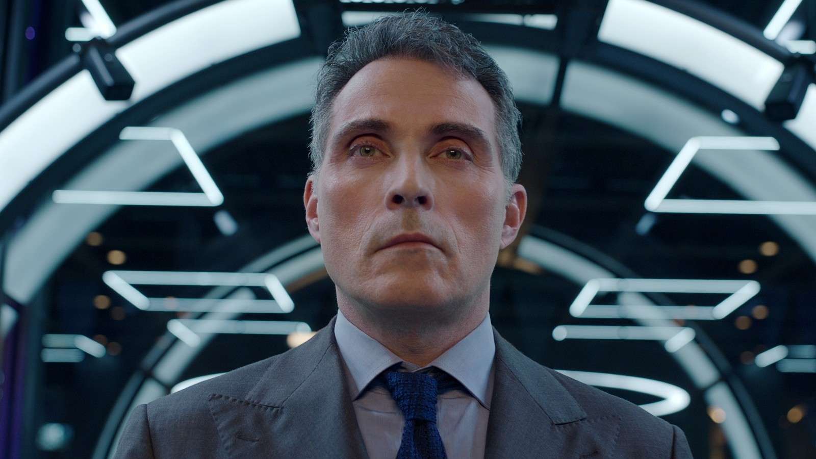 Rufus Sewell in Kaleidoscope on Netflix