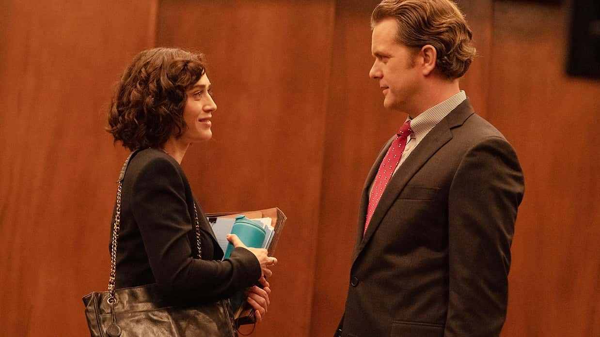 Lizzy Caplan as Alex Forrest and Joshua Jackson as Dan Gallagher in Fatal Attraction