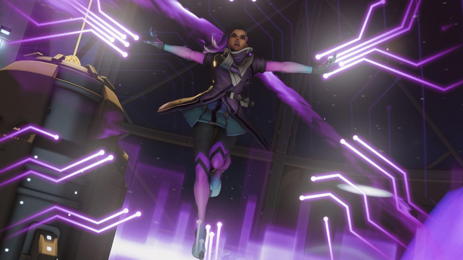 Sombra activates EMP on Lijang Control Center