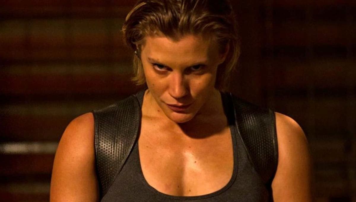 Battlestar Galactica alum Katee Sackhoff will bring her animated Bo-Katarn character to live-action in Season 2.