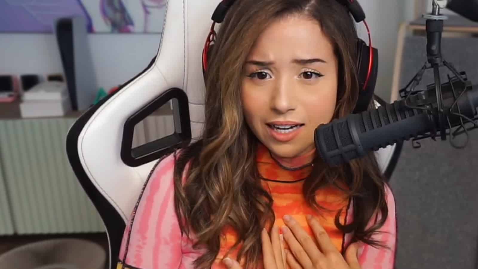 Minecraft with Poki, this was an experience chat told me I COULD., By  Pokimane
