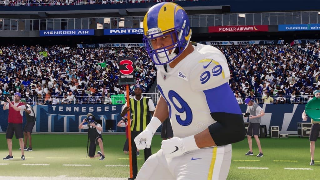 Aaron Donald LA Rams Madden 22