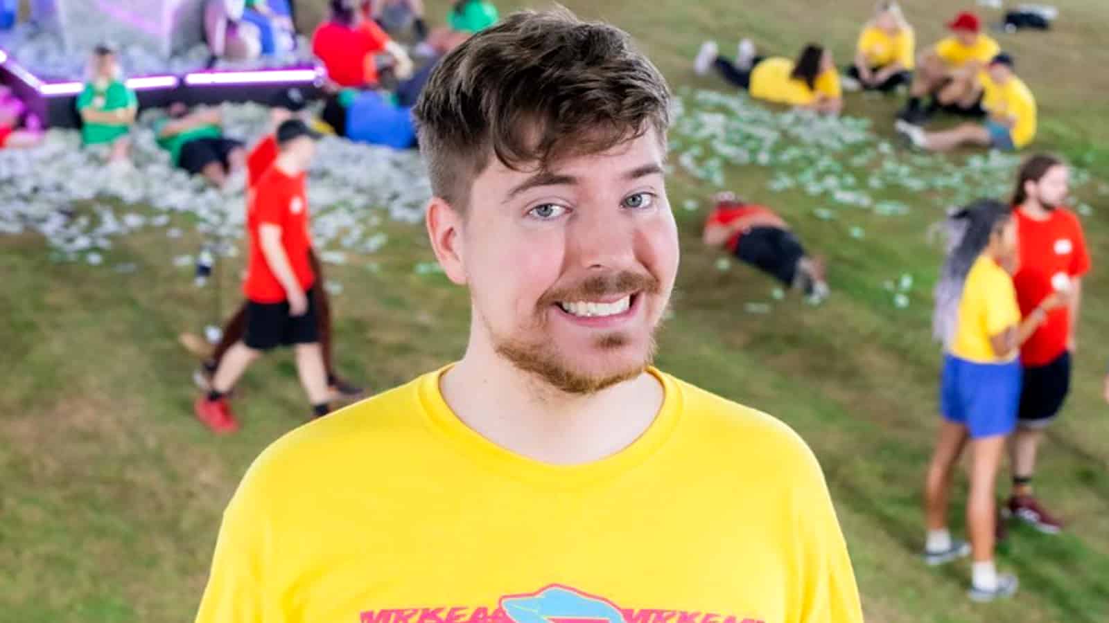 Fake MrBeast Meme Guy Selling his T-Shirt for over 12 LAKHS!