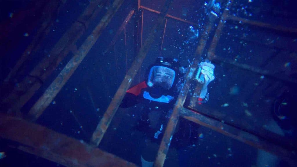 A still from 47 Metres Down