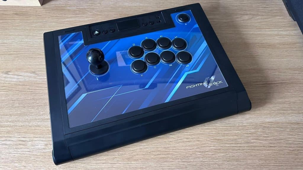 Street Fighter 6's Official PS5, PS4 Arcade Stick Is Licensed by Sony and  Capcom : r/PS5
