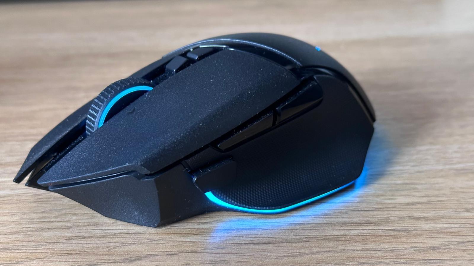 Razer Basilisk V3 Pro review: The ultimate all-round gaming mouse - Dexerto