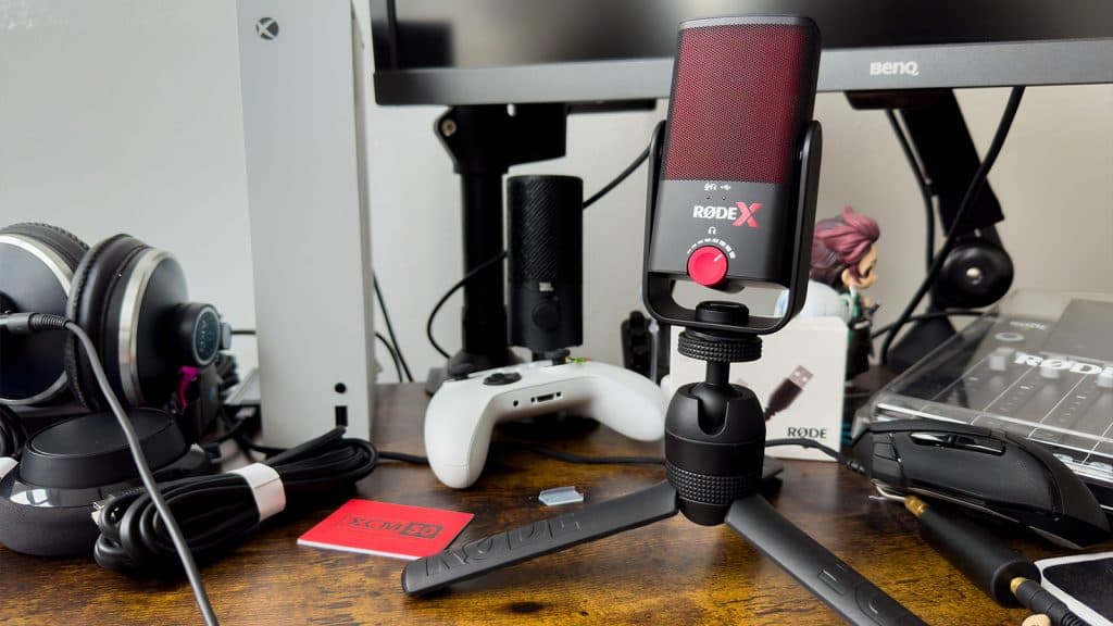 The best Twitch streaming gear in 2023: Cameras, Microphones & more -  Dexerto