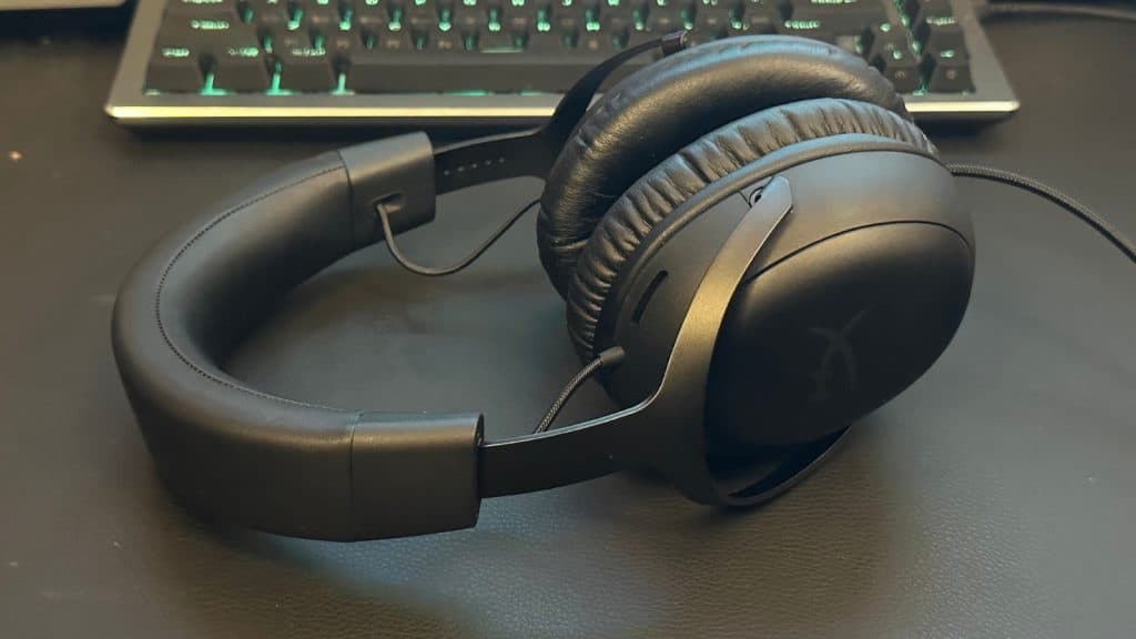 HyperX Cloud III headset review: Great audio without breaking the bank -  Dexerto