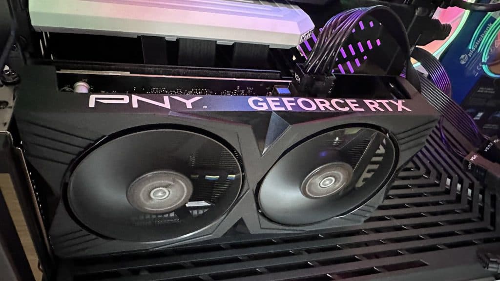 PNY GeForce RTX 4060 8GB XLR8 Gaming VERTO RGB TRIPLE FAN