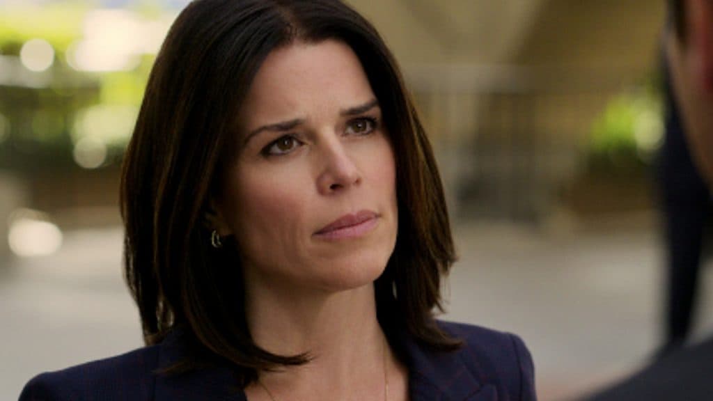 Neve Campbell as Maggie in The Lincoln Lawyer