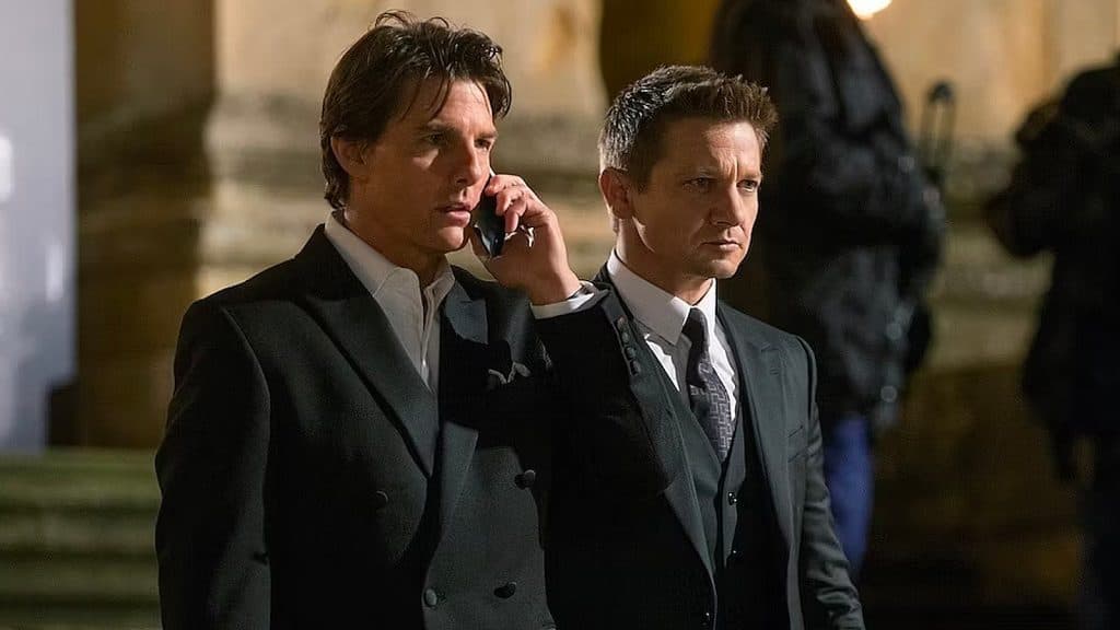 Tom Cruise and Jeremy Renner in Mission: Impossible - Rogue Nation
