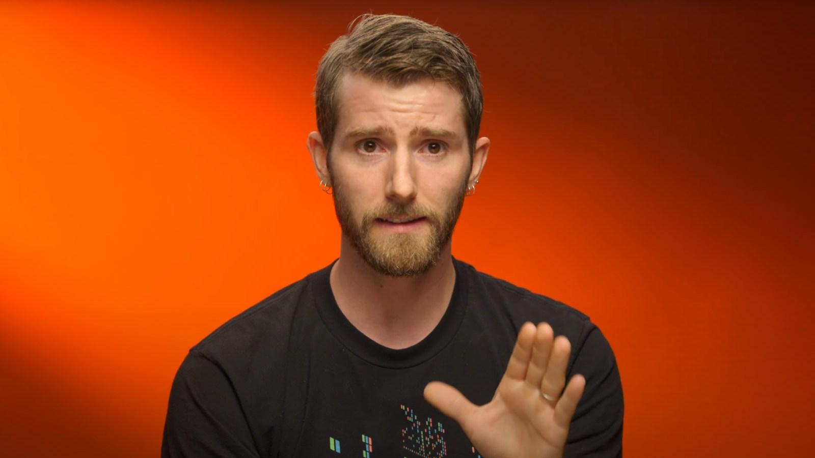Ex-Linus Tech Tips employee alleges mistreatment and poor conditions: “no  one gets a break” - Dexerto : r/technology