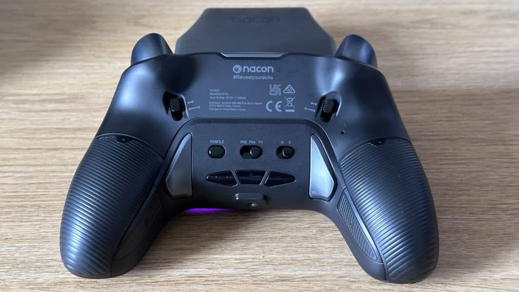 Hardware Review: Nacon Revolution Pro Controller 3 for PS4 - An Easy  Recommendation If You're New to Nacon