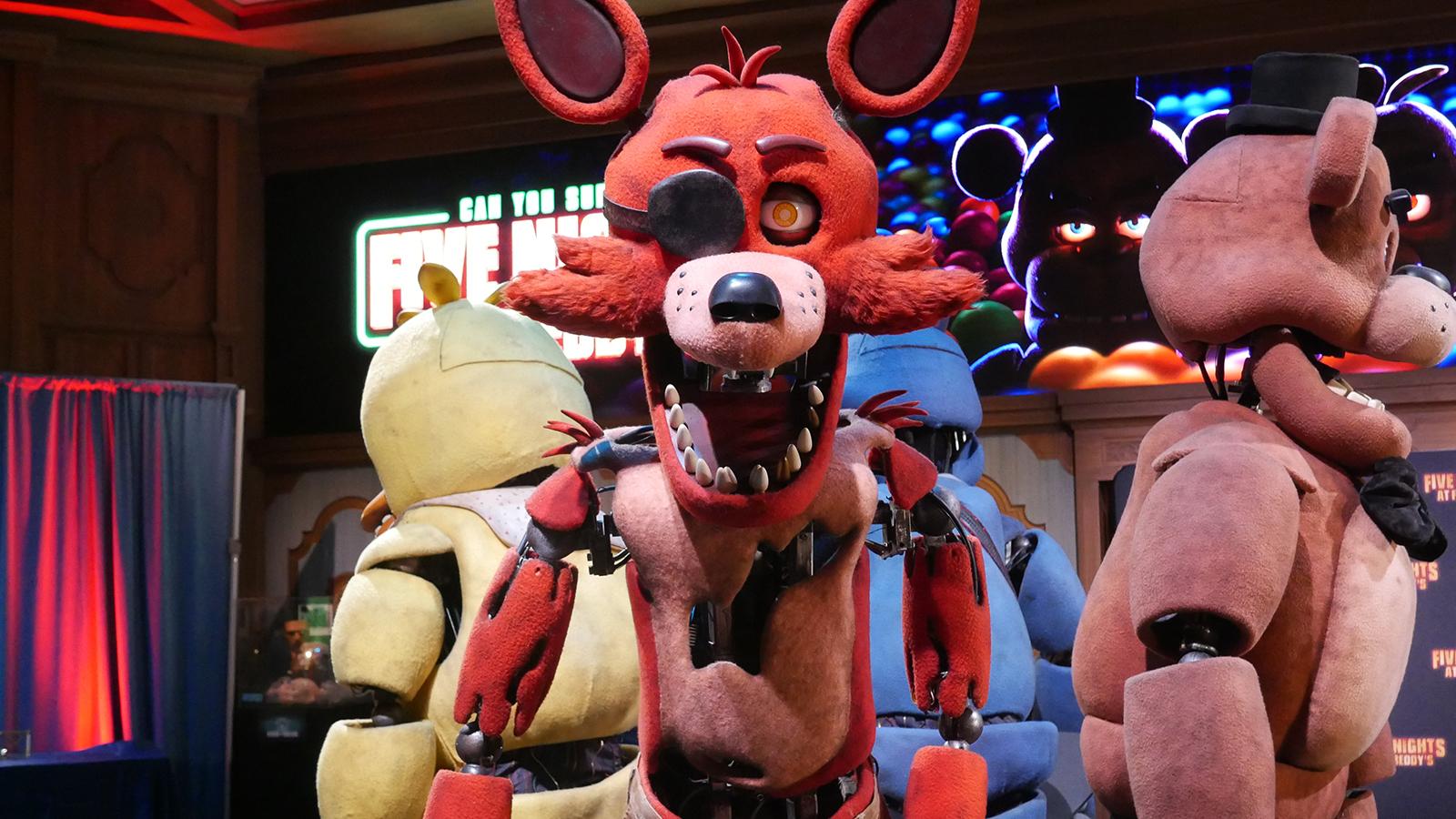 is there a lore reason foxy's sign says it's me? (Credit u