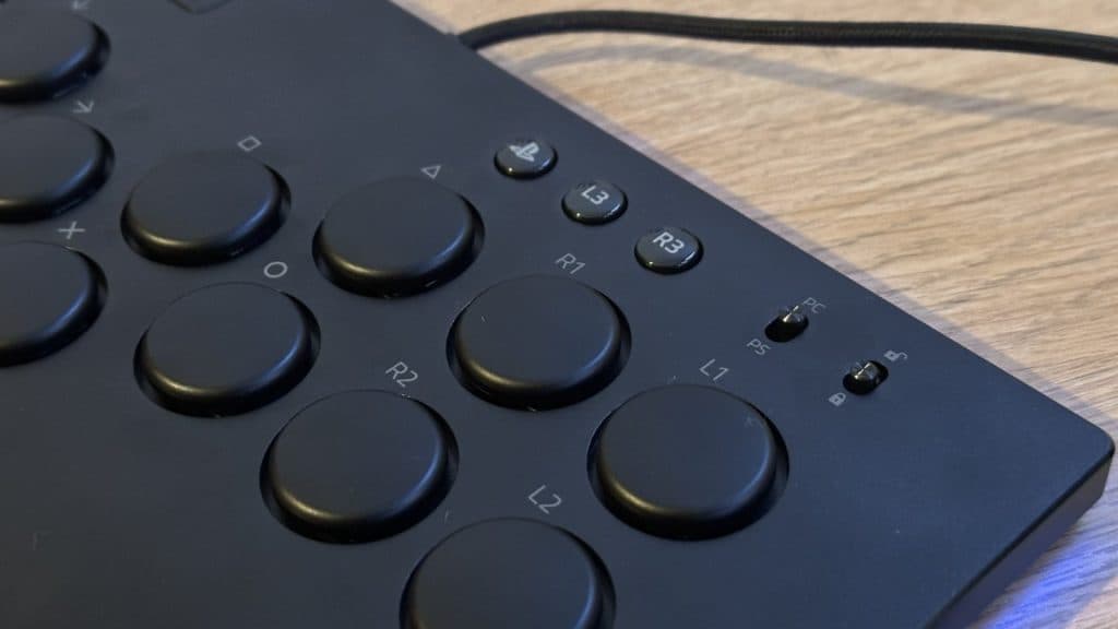Razer Kitsune All-Button Optical Arcade Controller with low-profile build  and optical switches debuts -  News
