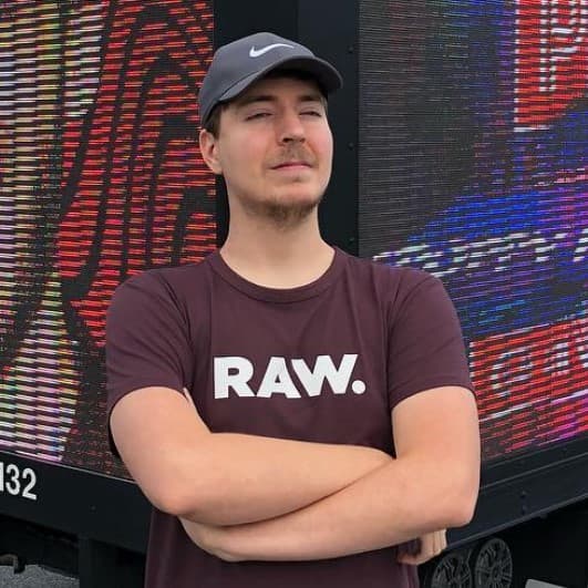Play MrBeast's Challenge in Fortnite for an Opportunity to Earn $1,000,000  USD