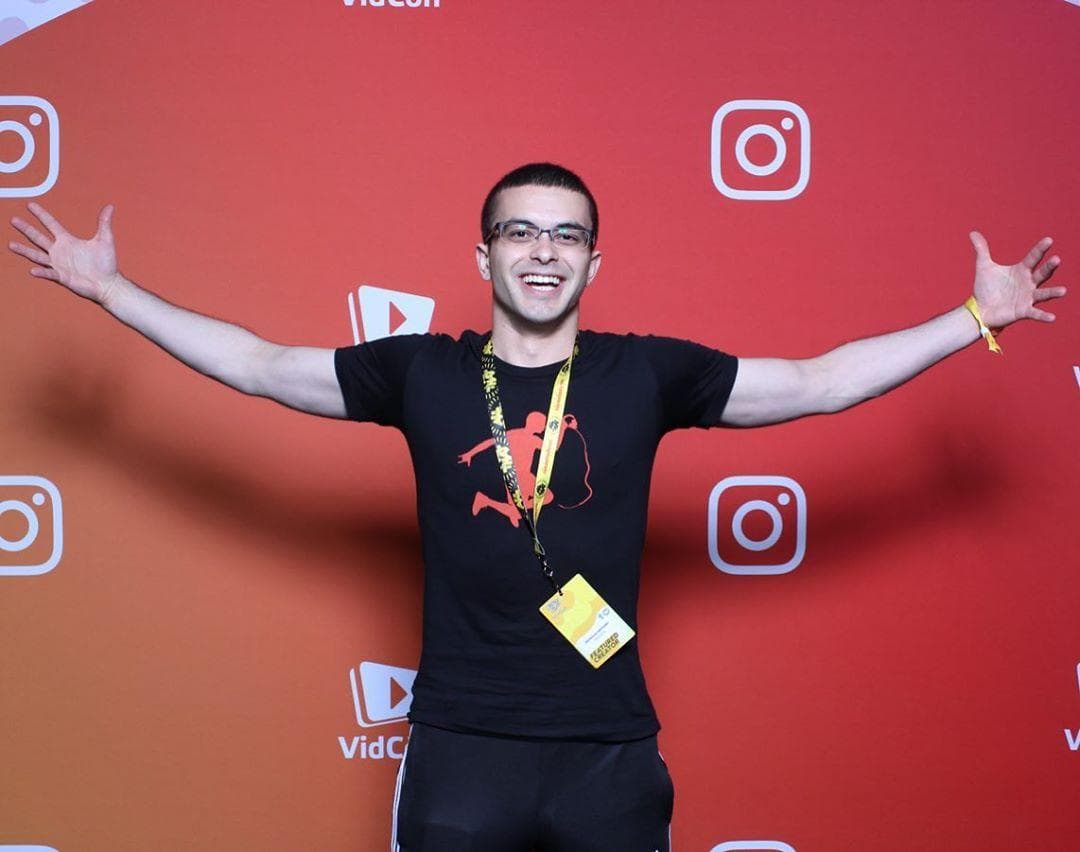 Who is Nick Eh 30? The fastest growing Twitch streamer - Dexerto