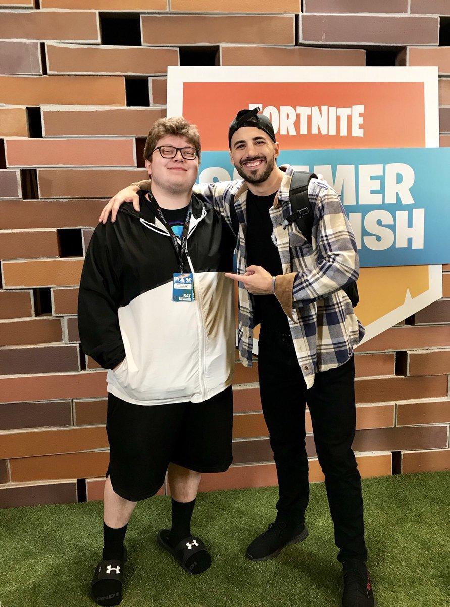 Twitter @NICKMERCS