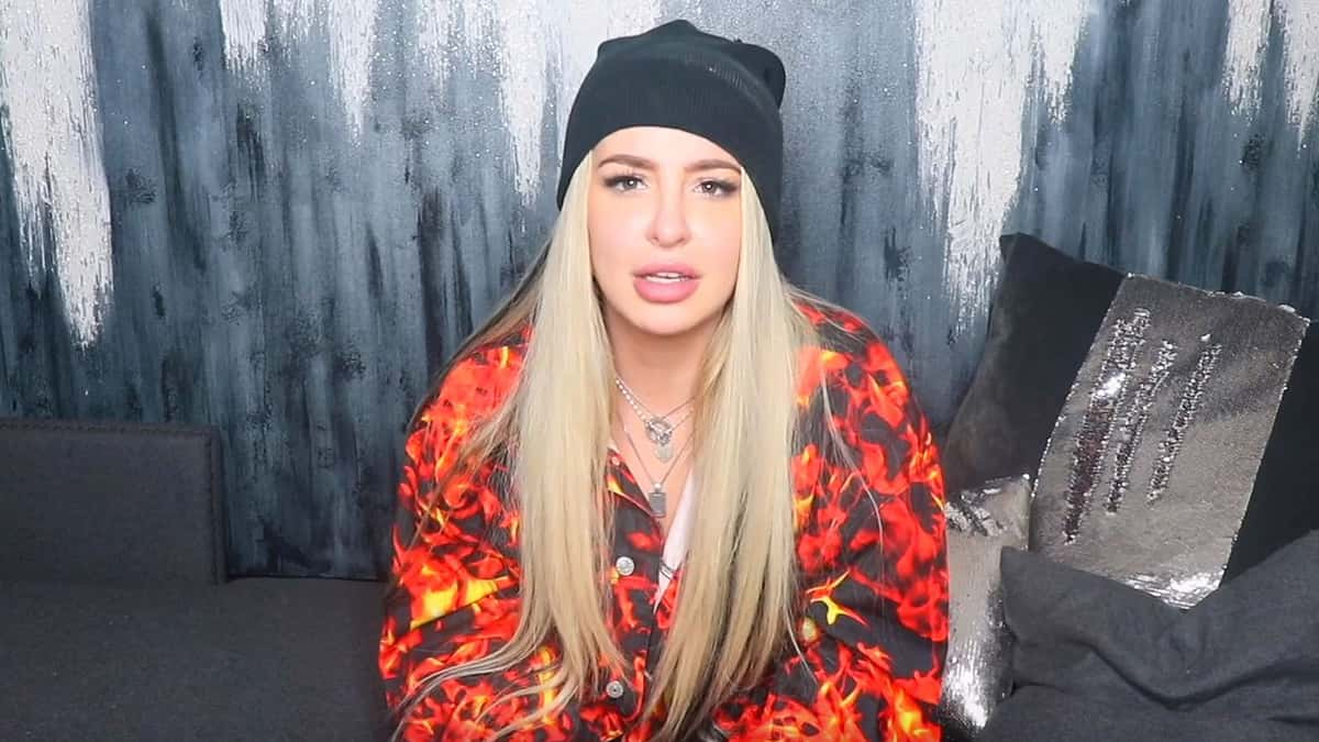 YouTube: Tana Mongeau