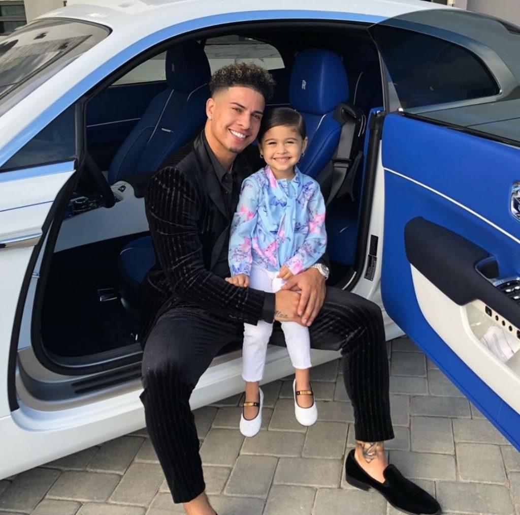 Austin McBroom, Instagram