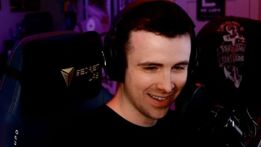 Twitch: DrLupo