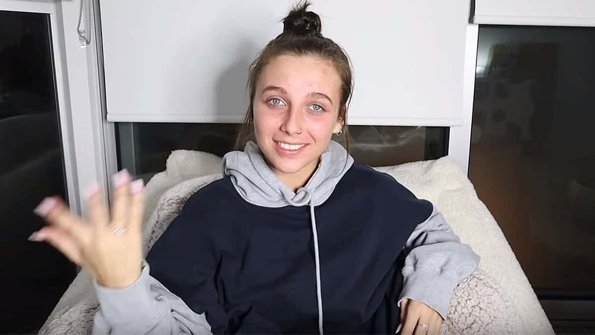 Emma Chamberlain, YouTube