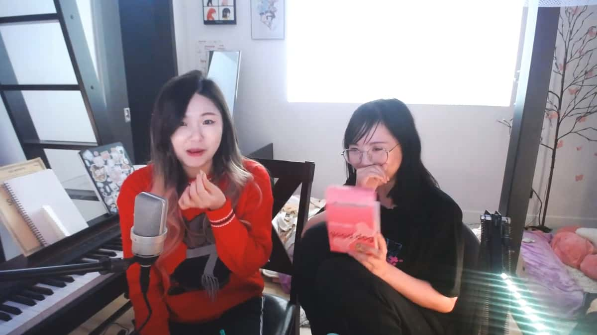 HAchubby and LilyPichu on Twitch stream