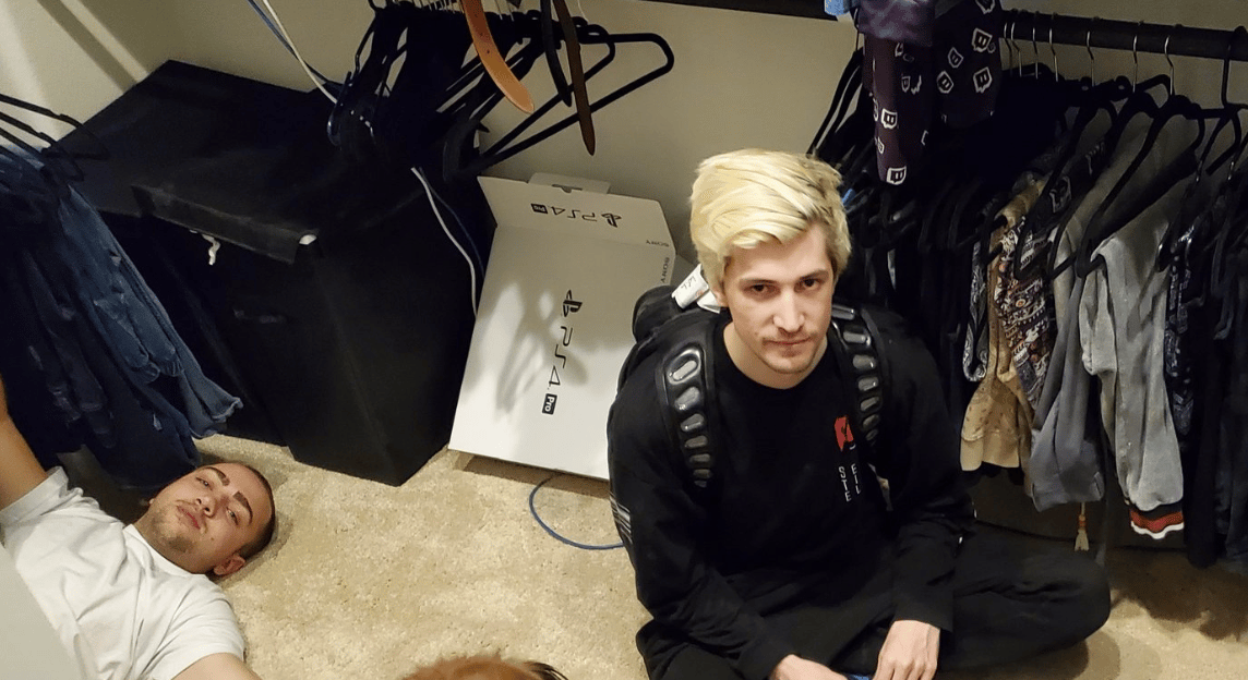 Twitter: @xQc