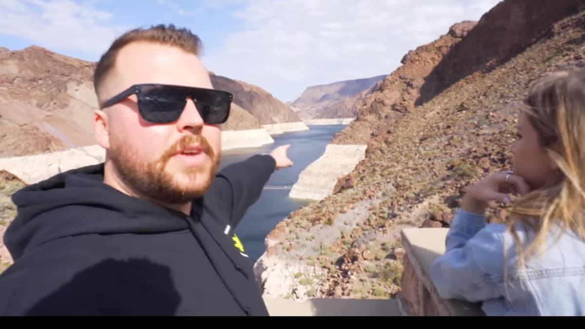 adam swords hoover dam