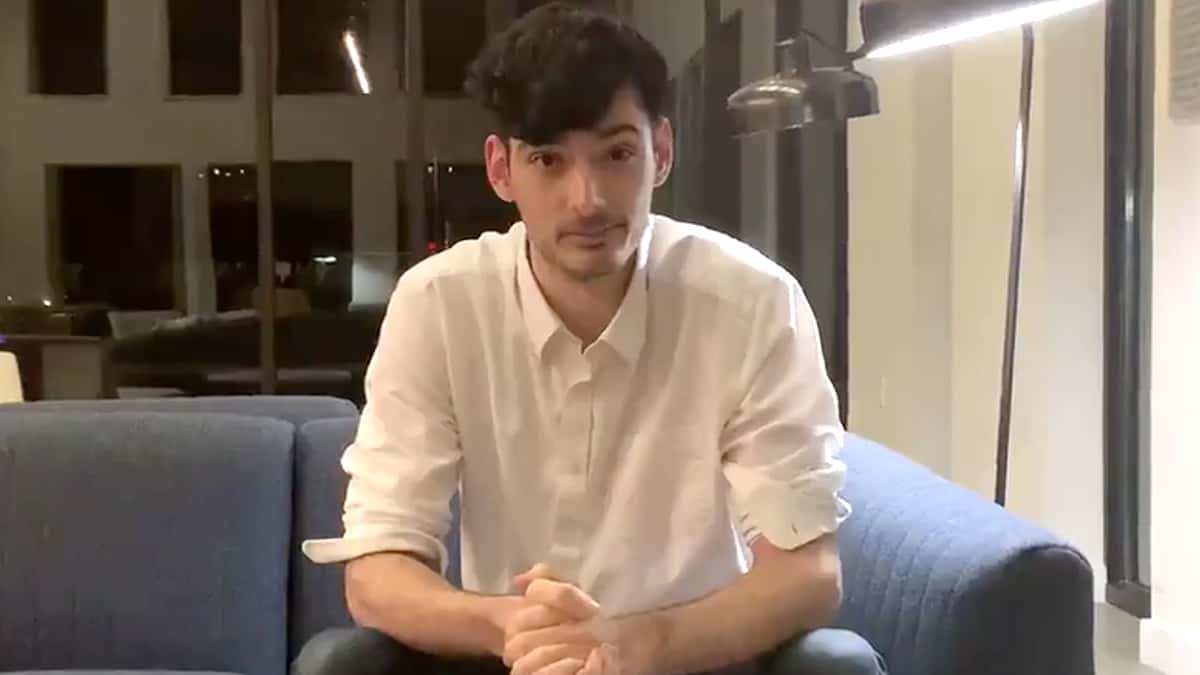 Ice Poseidon talking to camera