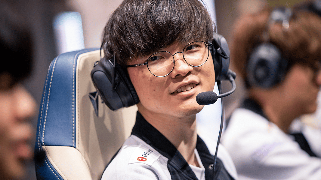 Faker at Worlds 2019 semi finals