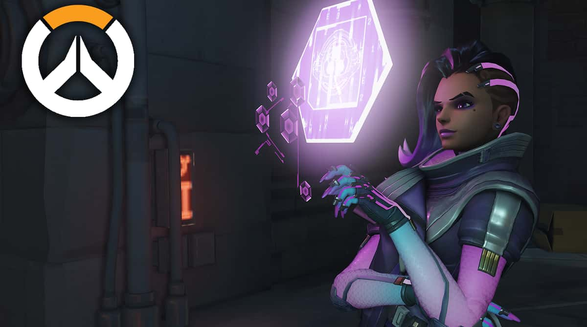 Overwatch Sombra posing