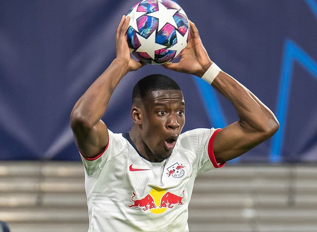 RB Leipzig Nordi Mukiele throw in