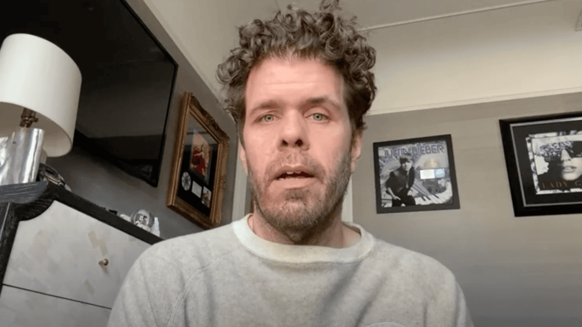 Perez Hilton permanently banned from TikTok