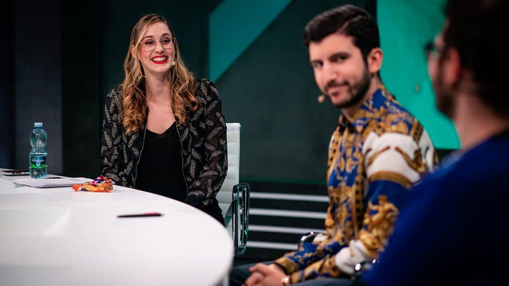 Sjokz, yamato and xerxe on LEC desk