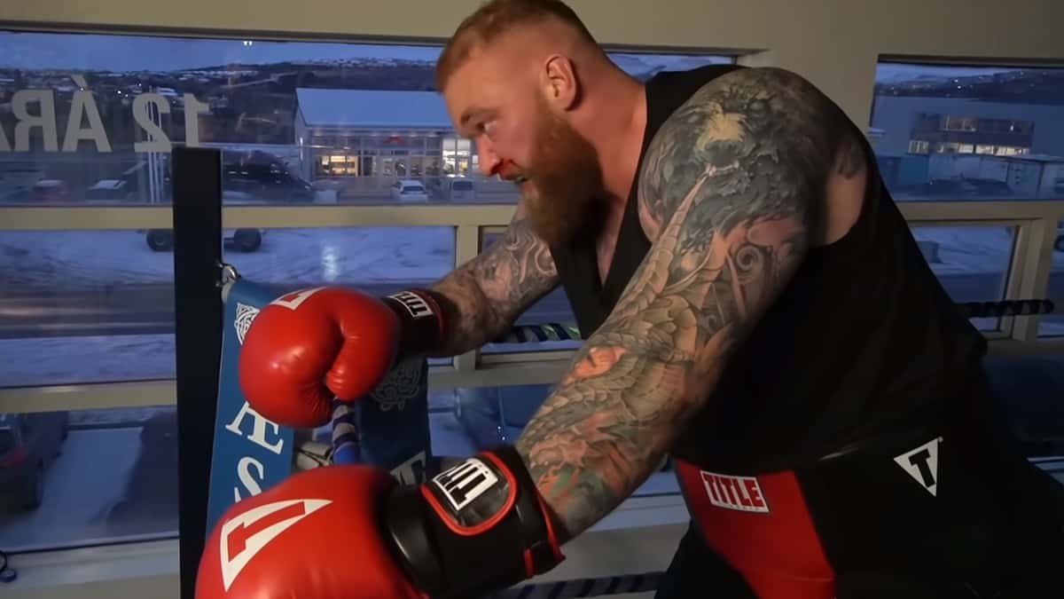 Hafthor Bjornsson eddie hall boxing