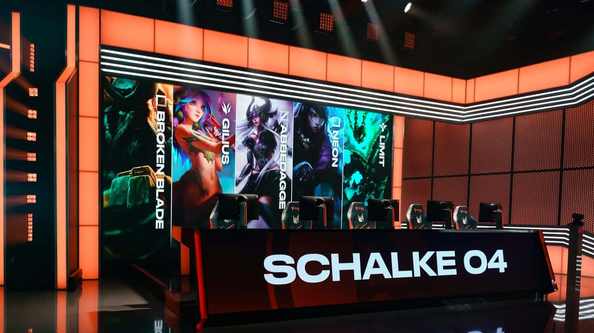 Schalke_04_reportedly_selling_LEC_slot_for_20_million_euroes