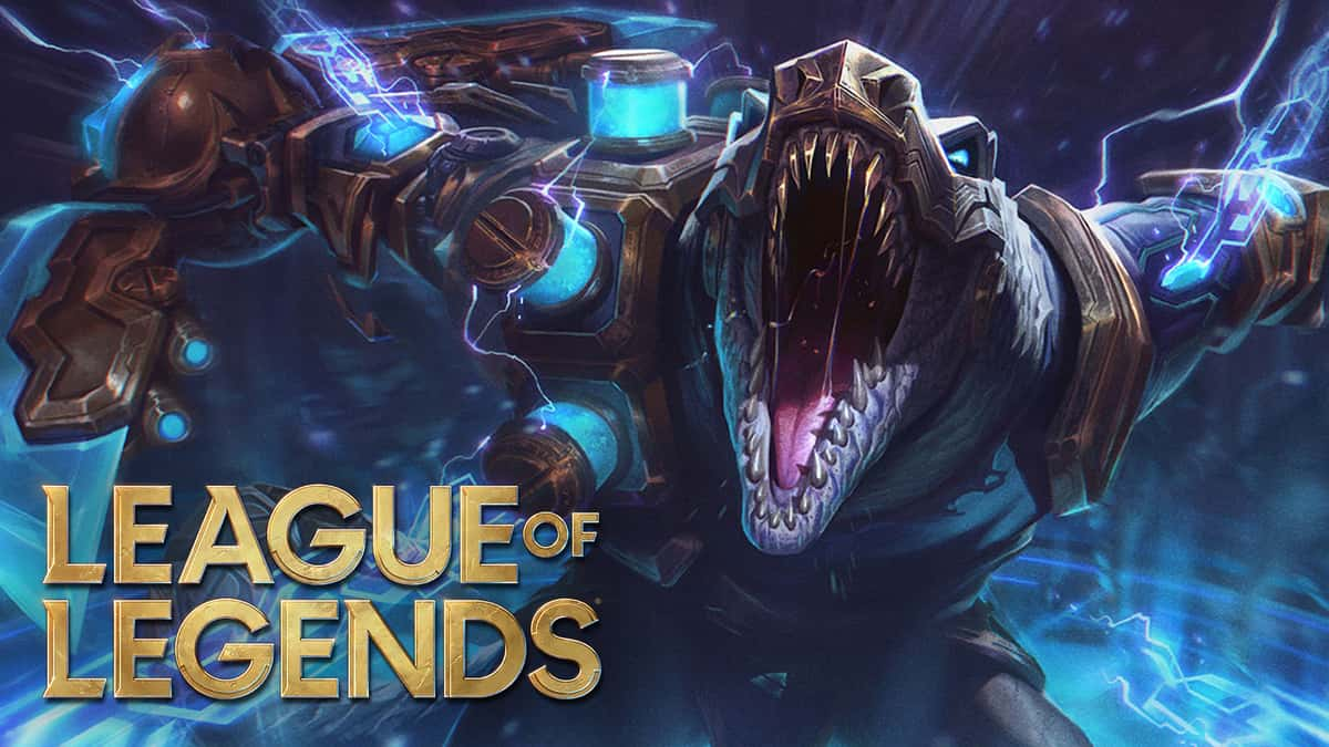 Hextech Renekton stands over League of Legends patch 11.4 notes.