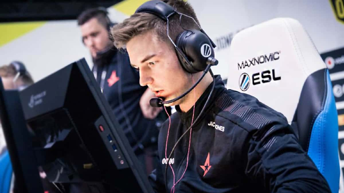 Dev1ce leaves astralis joins NiP