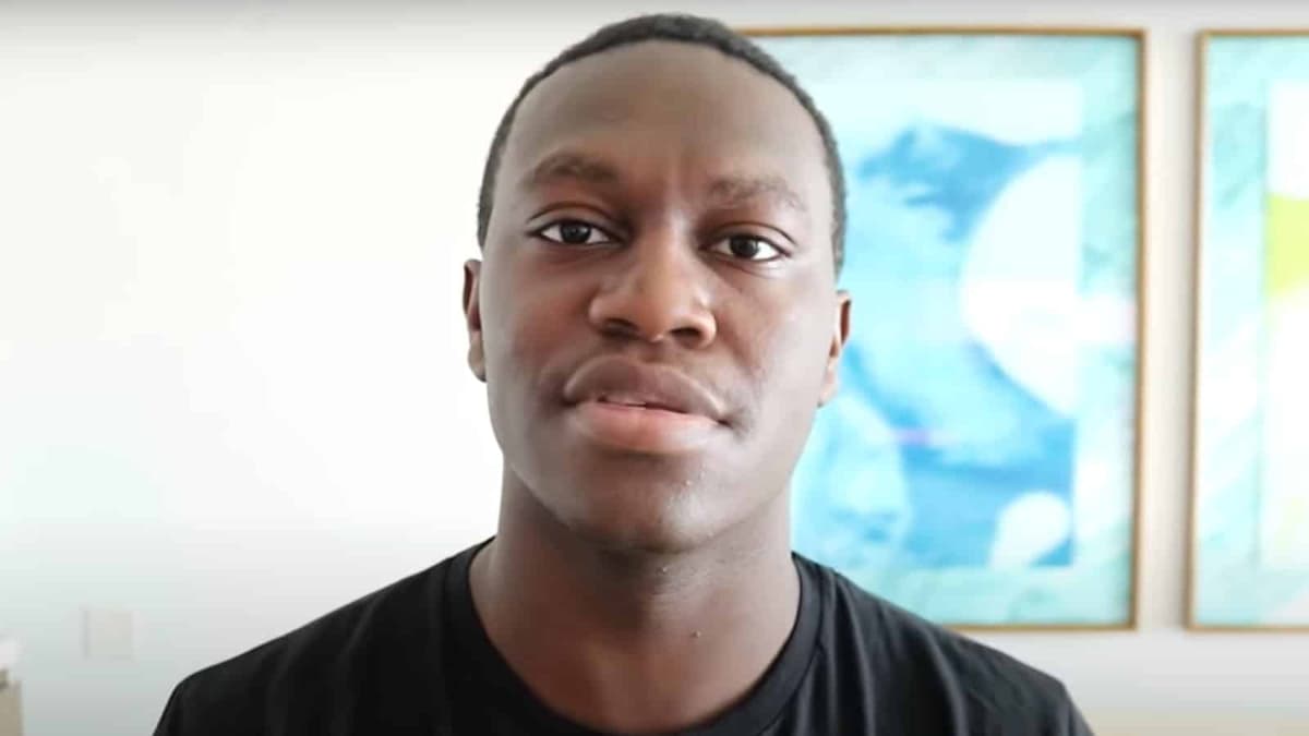 Deji in a YouTube video