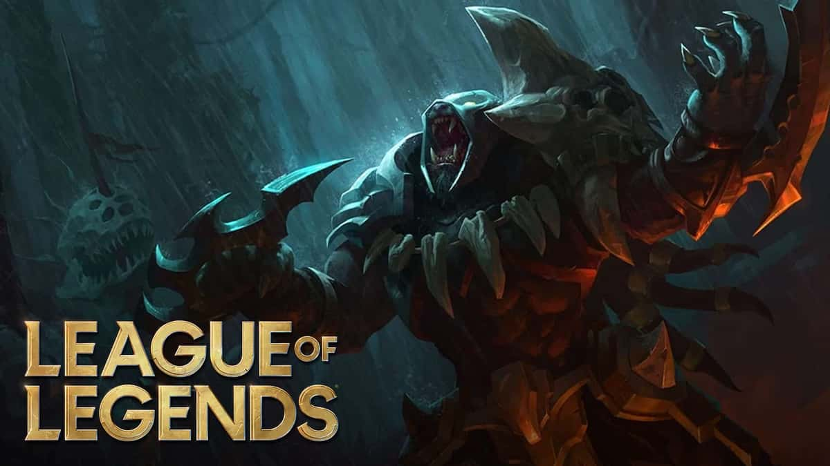 Rengar roaring in League of Legends Season 11 assassin meta image.