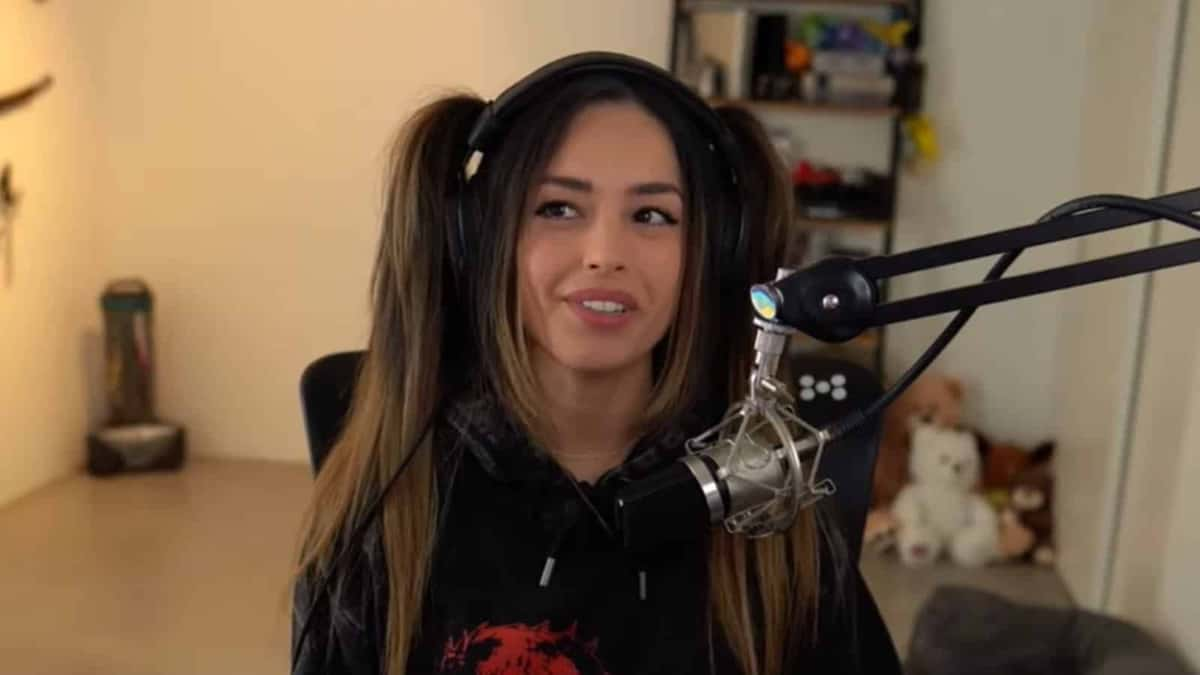 Valkyrae Twitch Pokimane