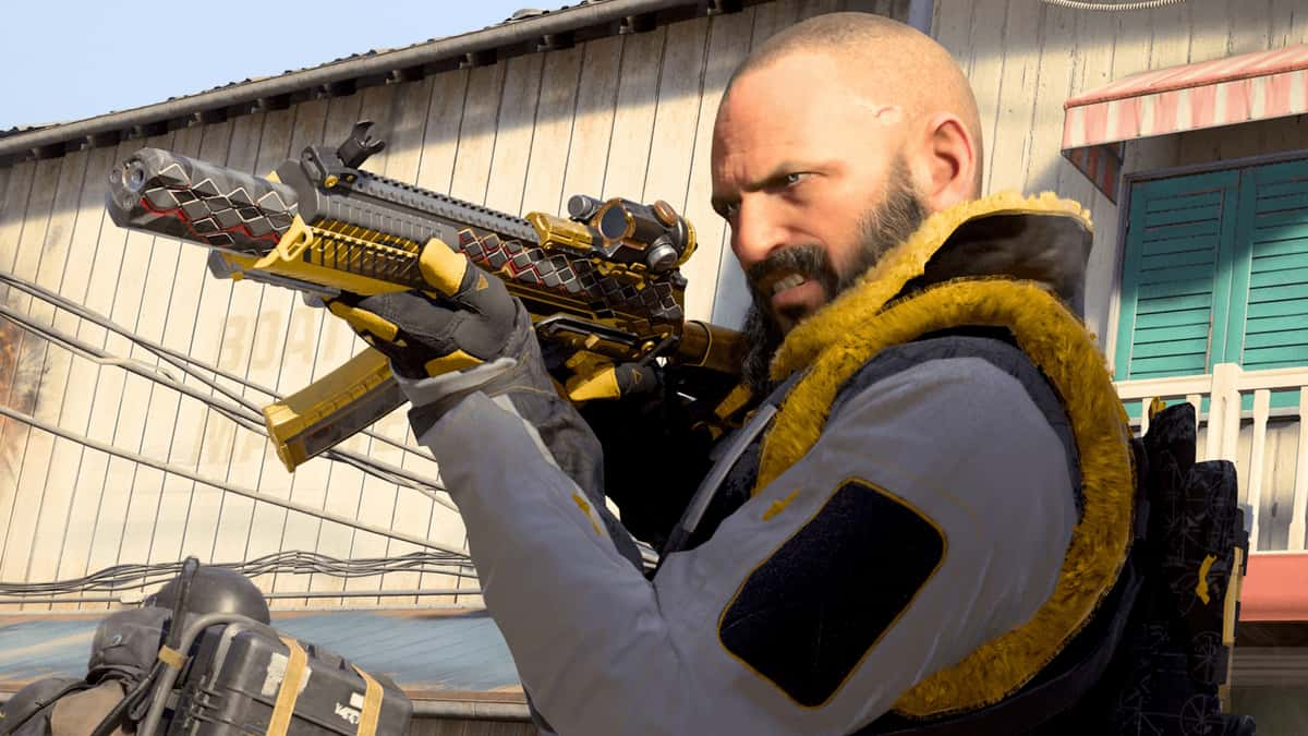 Call of Duty player holding assault rifle in Warzone.