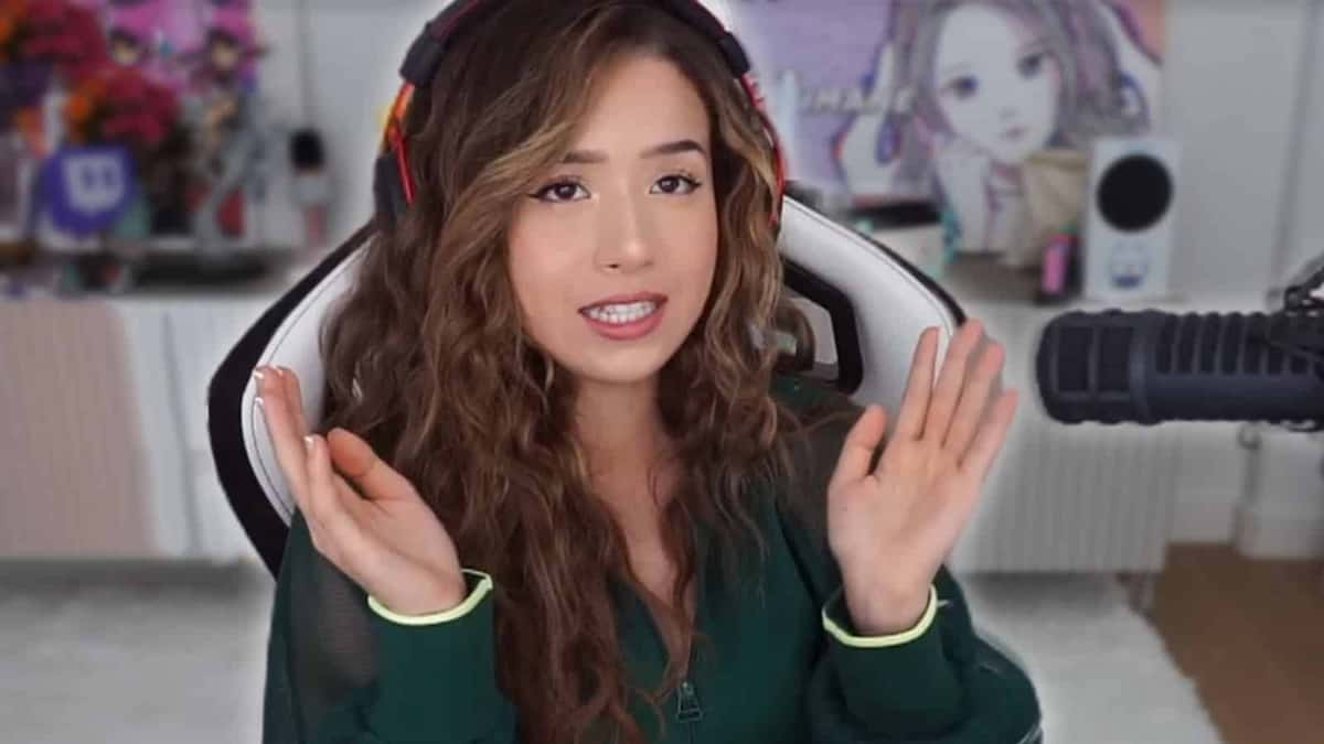 Pokimane explains why she needs to take Twitch break live on stream.