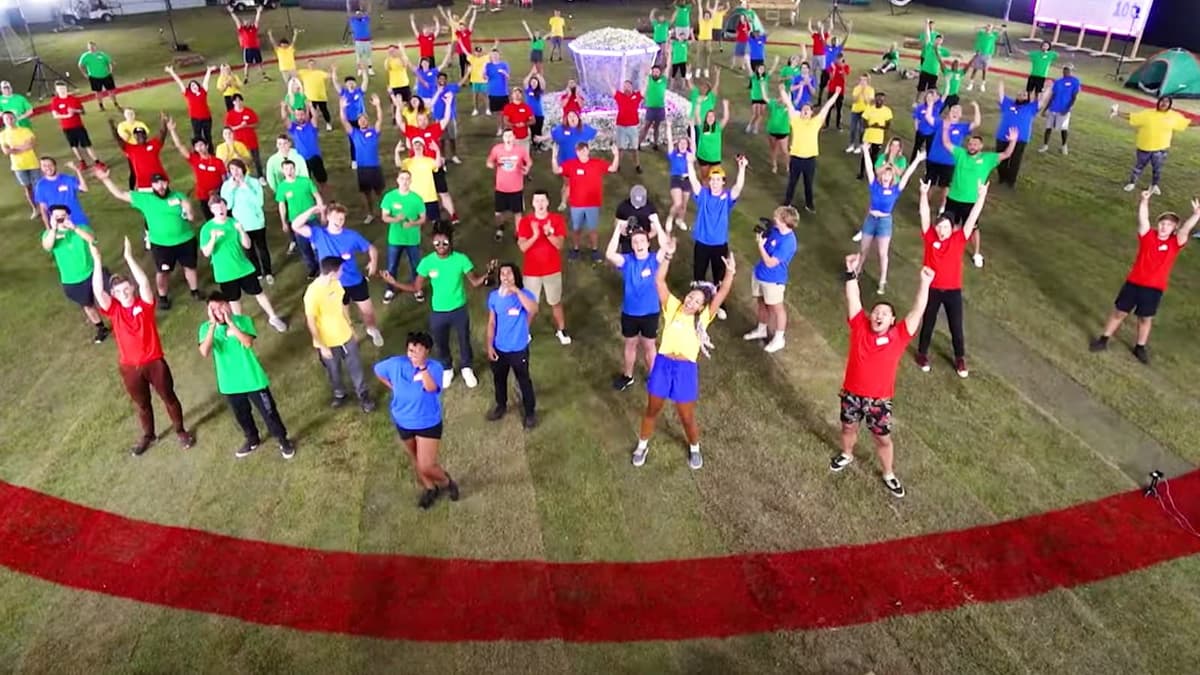 100 people in a big circle as part of a MrBeast video