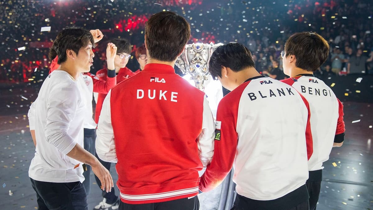 T1 after winning Worlds 2016