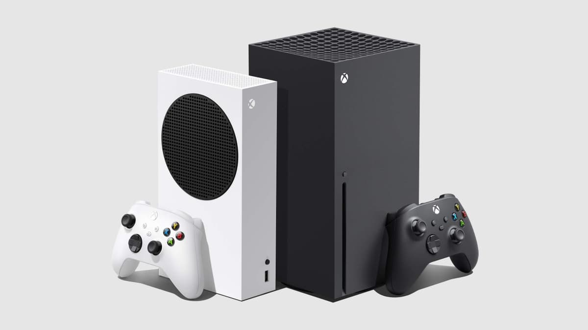 Xbox Series S and Series X consoles