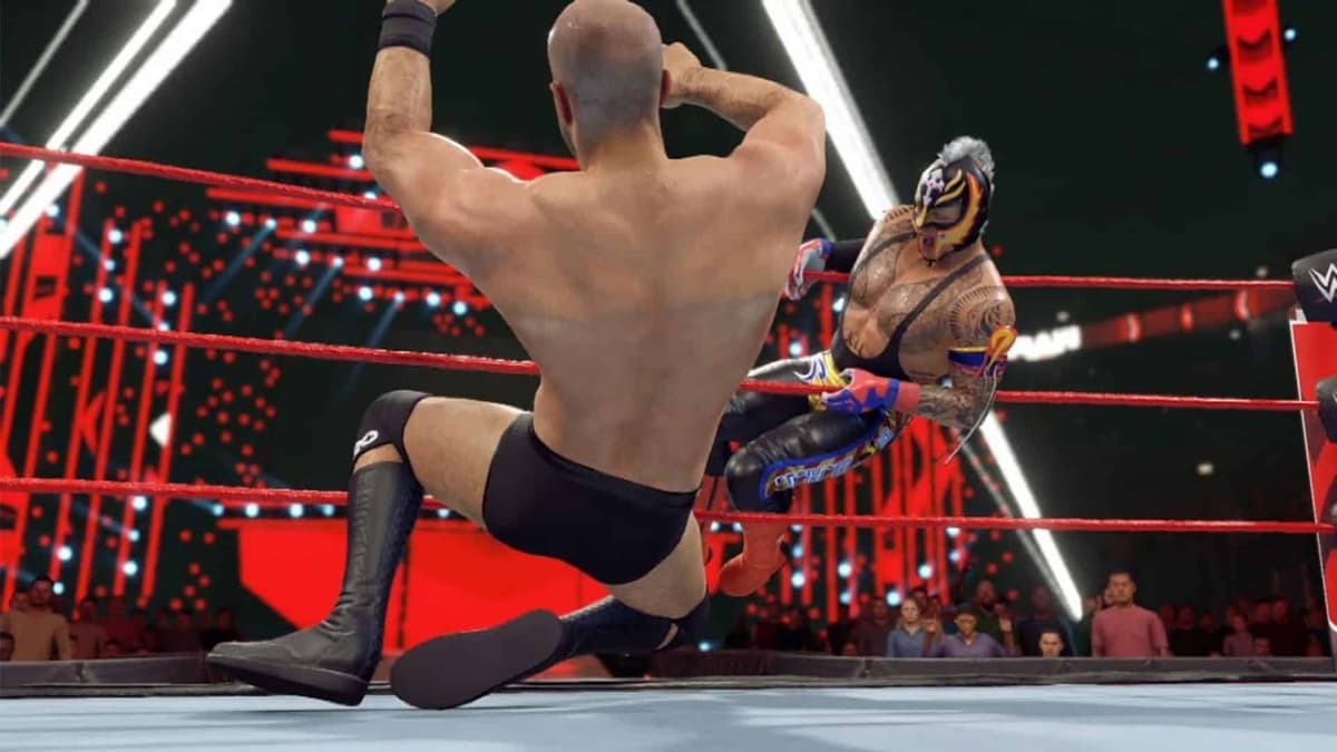 rey mysterio delivering the 619 to Cesaro